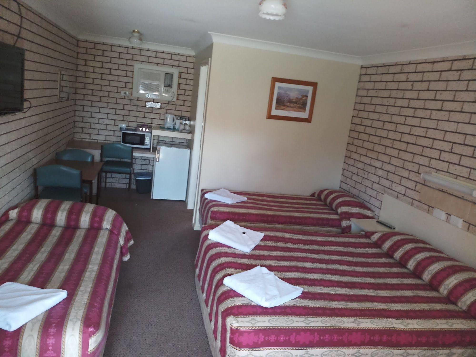 غيلغاندرا Alfa Motel المظهر الخارجي الصورة